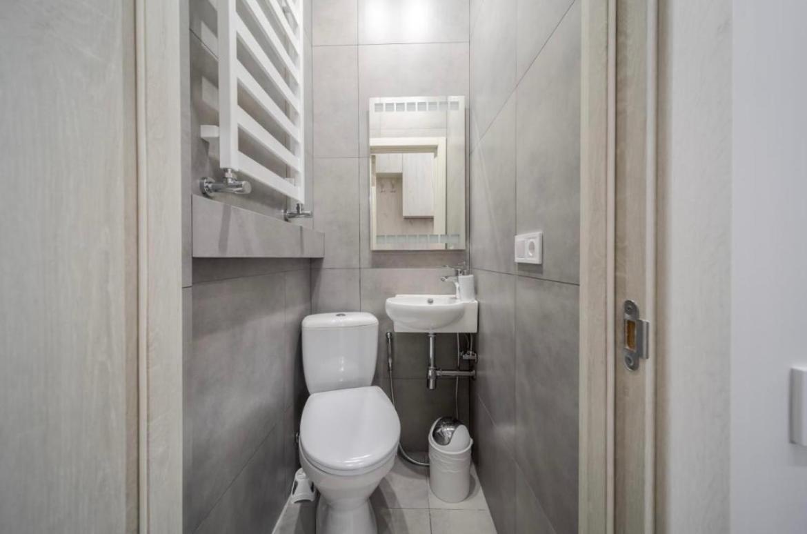 Apartment Miamo городоцька 45 *